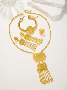 4pcs Luxury Tassel Plated Gold Necklace Bracelet Ring Earrings Women's Jewelry Set Suitable for Women's Wedding Accessories