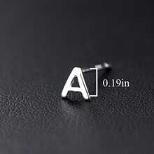 1 对时尚 925 纯银 26 字母耳钉，适合男女，日常佩戴 - 銀色 - 查看 5