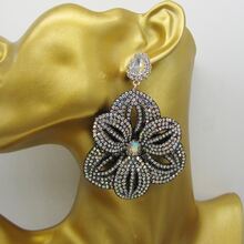 1 Pair Fashionable Delicate Rhinestone Flower Pendant Earrings, Bohemian Women's Jewelry For Daily Wear - White - View 2