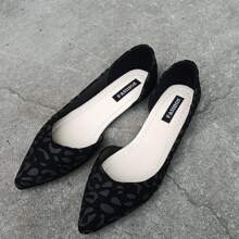 Leopard Print Pointed Toe Flat Slip On Work Shoes For Women - Black - View 1