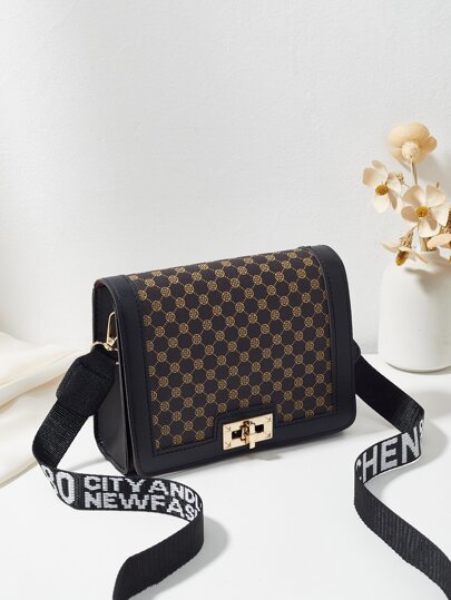 2023 New Autumn And Winter Four Leaf Clover Pattern Shoulder Crossbody Bag For Women