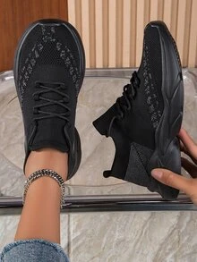 新到貨的輕量跑步鞋,時尚舒適的襪套式運動鞋,具有耐用的鞋底,防滑、防臭,非常適合旅行 - 黑色 - 查看 1