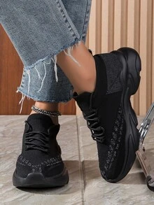 新到貨的輕量跑步鞋,時尚舒適的襪套式運動鞋,具有耐用的鞋底,防滑、防臭,非常適合旅行 - 黑色 - 查看 4