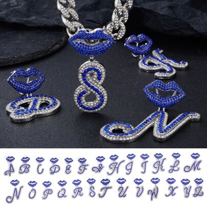 Colar de corrente em camadas com pingente de borboleta de inicial cursiva para homens e mulheres. Corrente estilizada hip hop Miami Iced Out com pingente e joias de presente para mulheres adolescentes.