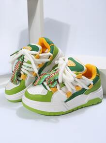 時髦防水台運動鞋帶設計和增加高度,休閒白色鞋適合女士 - 綠色 - 查看 5