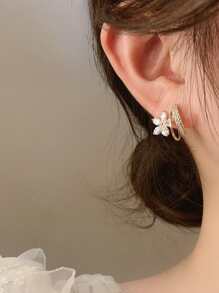 1 par de pendientes con forma de flor con circonita cúbica brillante, con un diseño único en C, todos a juego y elegantes, aros para orejas - regalo para San Valentín, mamá, madre, Día de la Madre - Amarillo Oro - Ver 4