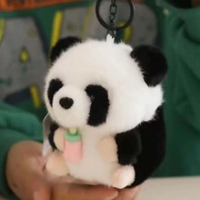 新款可爱熊猫吊坠钥匙扣或牛奶瓶吊坠毛绒配饰，可挂在包包、背包上作为礼物（随机赠送钥匙扣或牛奶瓶，不含礼品袋）。时尚包包配饰，包包挂饰，礼物装饰品，适合青少年女孩、女性、大学生等。可作汽车配饰、女士钥匙链挂件等可爱小物。 - 黑與白 - 查看 5