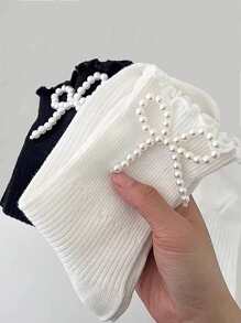 1/2 Pairs Ladies Faux Pearl Decor Bow Ruffle Mid-Calf Socks (Random Assorted), Fall - Black and White - View 1