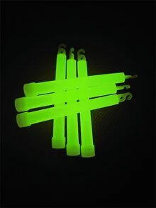 24入組6英寸(15.2cm)綠色熒光棒緊急情況燈派對用品,明亮螢光綠燈棒在黑暗的,防水配件,偉大適用於生存,野營,遠足,派對