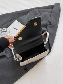 Mini Geometric Pattern Fashion Flip-over Handbag With Adjustable Shoulder Strap - White - View 9