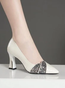 Mode spitz zulaufende Chunky Heel Pumps in Kroko-Optik mit Glitzer-Detail