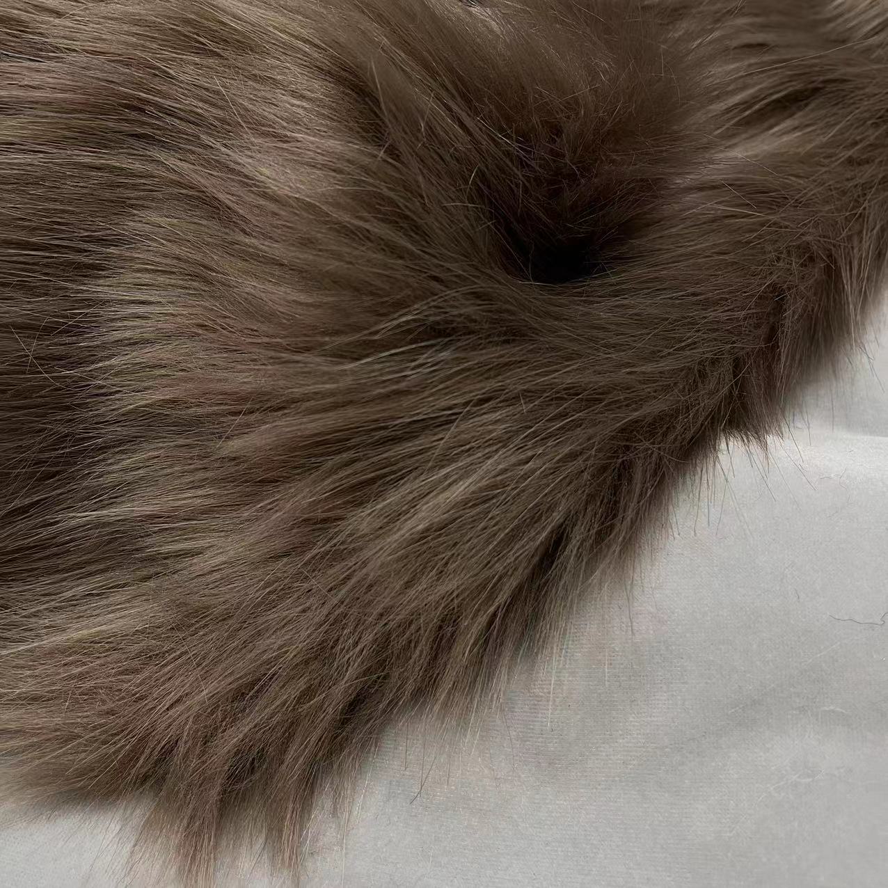 1 pezzo di tessuto in pelliccia di volpe finta, stile semplice, in polisulfone, altezza del pelo 4-5 cm, per artigianato fai-da-te, per Ognissanti,