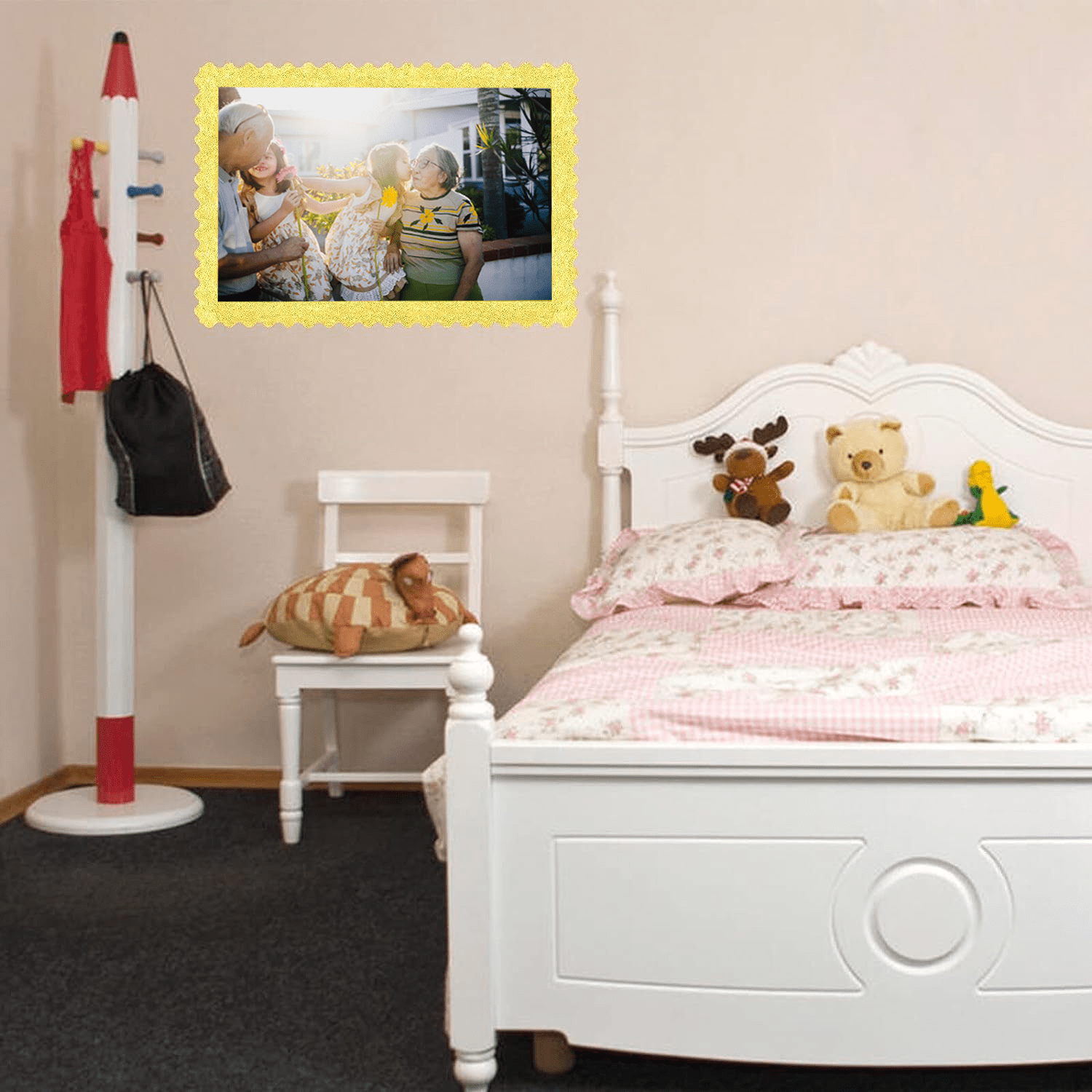 65.6 Ft Glitter Bulletin Board Borders, Gold Sparkle Scalloped Bulletin