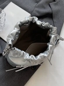 Y2K风格蝴蝶结装饰精致单肩包，时尚百搭纯色链条腋下包，优雅时尚的手提包，适合主题派对、音乐节、街拍、外出逛街约会。 - 銀色 - 查看 5