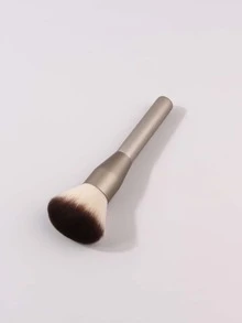 1支散粉刷，超大饱满柔软刷毛，适用于散粉上妆和定妆，也可作粉底刷、遮瑕刷、腮红刷、修容刷、古铜粉刷、散粉刷等使用。 - 淺灰色 - 查看 3