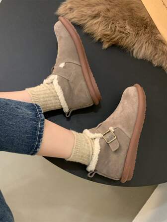 Women's Button Decoration Flat Shoes Warm Casual Snow Boots