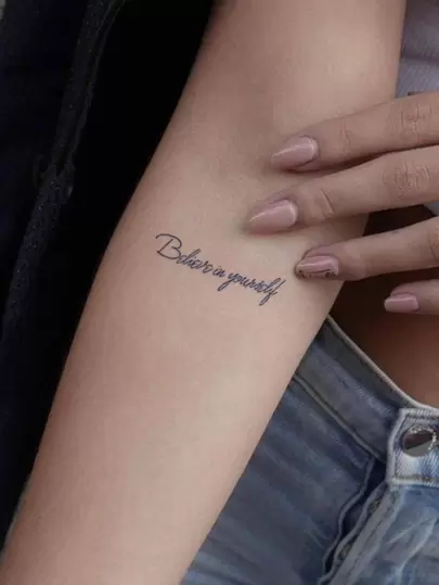 2pcs Minimalist Fine Line Single Word & Short Phrase Temporary Tattoos, Y2K Style, Suitable For Music Festivals, Valentine's Day, Carnival, DIY Party Gifts, 1-2 Weeks Waterproof Fade-Resistant Natural Plant-Based Ingredients
