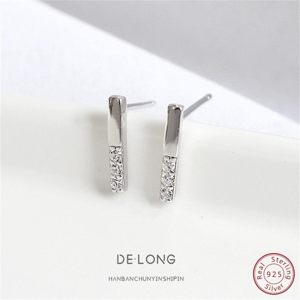 1 par Pendientes S925 plata esterlina material , de moda & minimalista con letra diseño personalidad adecuado para de mujeres uso diario