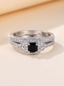 1set Fashionable Black Shiny Cubic Zirconia Ring, A Gift For Women, Decorations For Dating, Engagement Or Wedding, Including Engagement Ring And Wedding Band