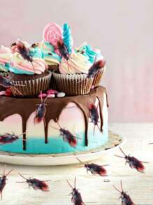 20 pezzi Giocattoli realistici di scarafaggi finti per Ognissanti, scherzi del pesce d'aprile, Natale - nero - Visualizzare 5