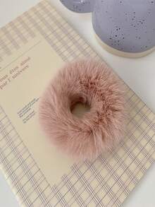 2入組女式白色+粉色毛絨球髮帶,適用於麻花辮和馬尾,人造貂皮頭髮帶,簡約的髮飾 - 彩色 - 查看 2