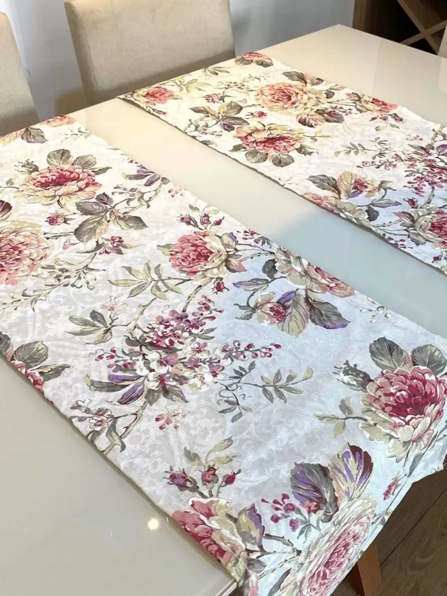 Table Runners - Wyrazisty róż - Zobacz 1
