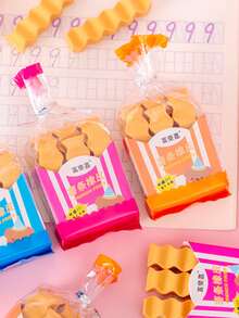 2 piezas Borrador con dibujos animados papas fritas en forma de - Multicolor - Ver 2