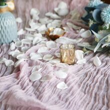 100 片丝绸玫瑰花瓣，非常适合婚礼过道装饰、桌面装饰、派对装饰、浪漫之夜、情人节家居装饰万圣节 - 白色 - 查看 4