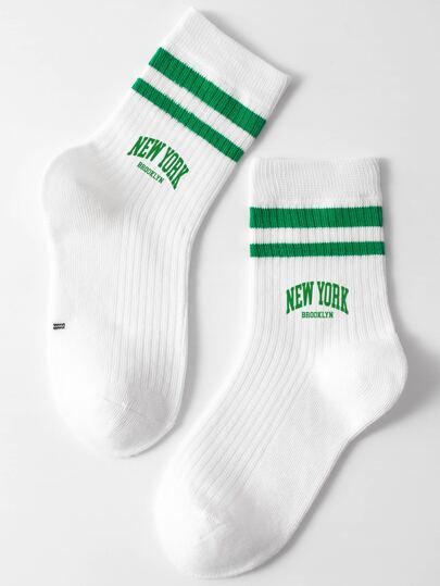 1雙兒童雙條紋運動字母印花中筒襪,適合穿搭日常服飾