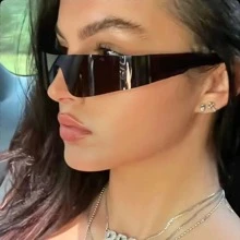 Y2K Hiphop Fashion Glasses: Eyewear With Frames For Women Outdoor Glasses Beach Accessories For Women Glasses Shades For Summer Beach Vacation,Outdoor,Travel - Black - View 1