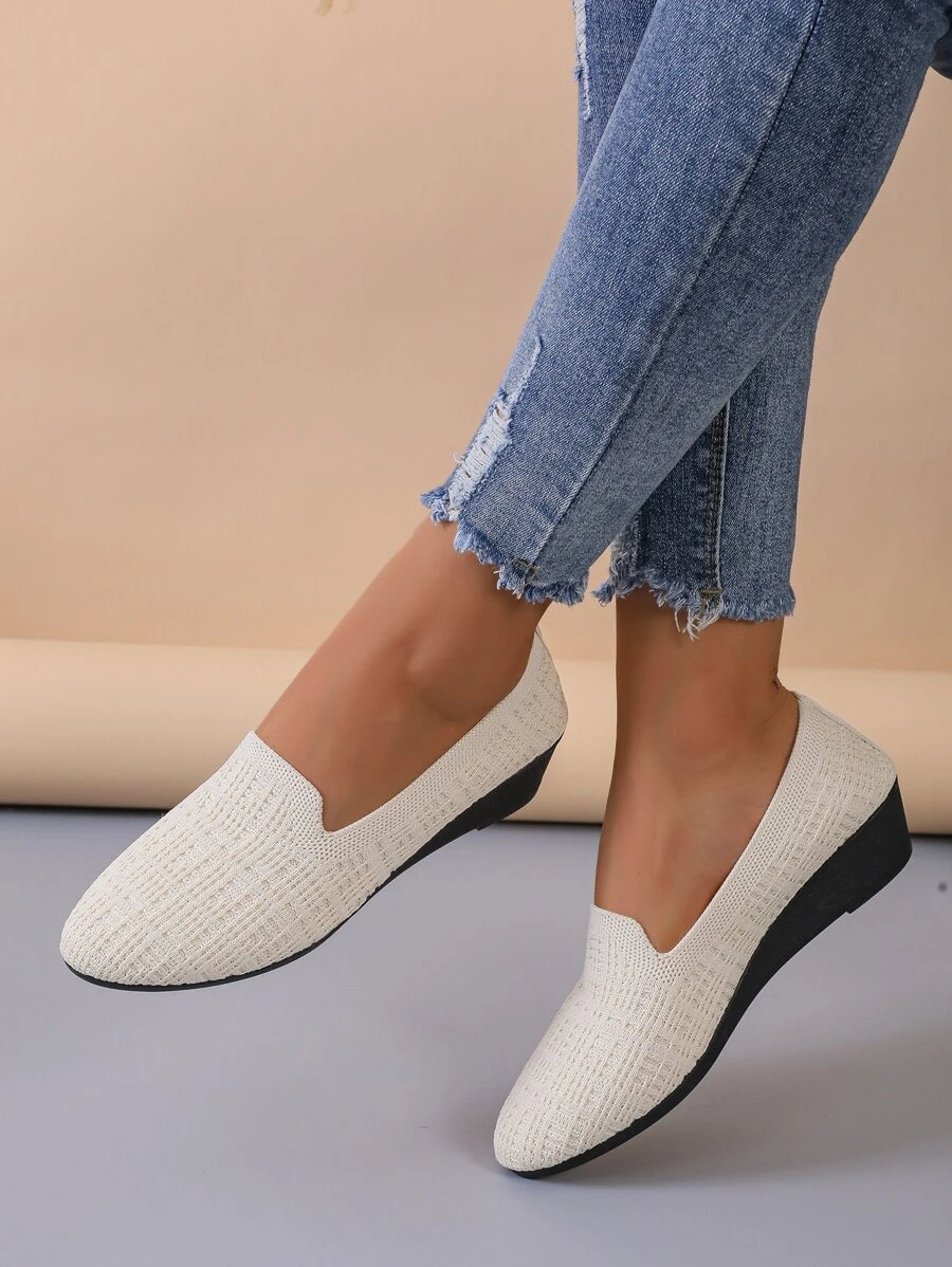 女款透氣坡跟低筒布鞋百搭鞋