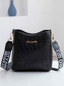 Bolso de cubo con estampado de cocodrilo pequeño y correa ancha - Negro - Ver 7