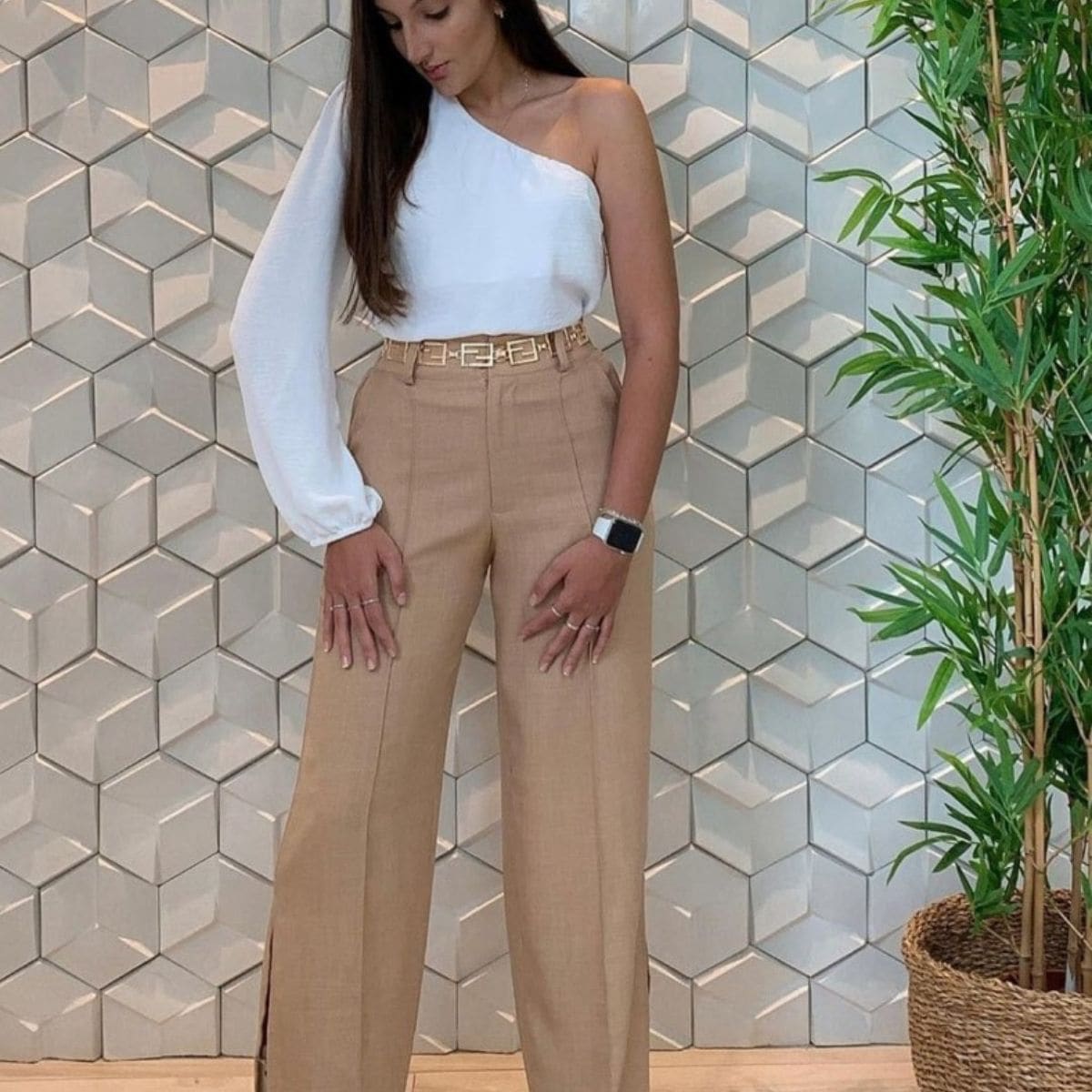 Women Tops - Màu be - Xem 1