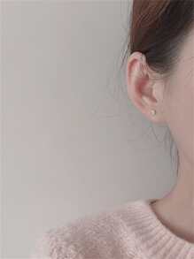 CHOSHILAR Anting Pejantan - Yellow Gold - View 3