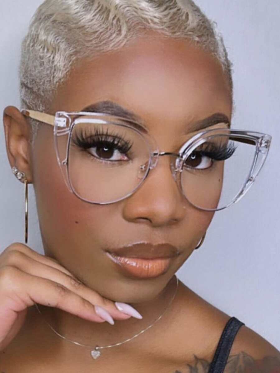 Monture de lunettes chat européenne et américaine, nouvelles lunettes plates légères pour femmes, accessoires de lunettes style street snap pour femmes pour la Saint-Valentin - Transparent - Voir 1