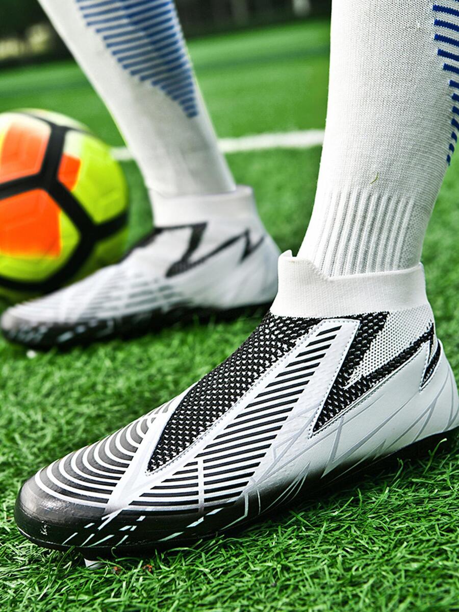 Men's Professional Soccer Shoes, Lace-Up Studs Broken Soccer Shoes, Women's Breathable Soccer Shoes, Unisex& Couples Professional Soccer Shoes Ronaldo  Cleats