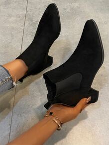 Women's Autumn/Winter New European And American Fashion Pointed Toe Short Boots, Suede Fabric, Elastic Band, Chunky Heel