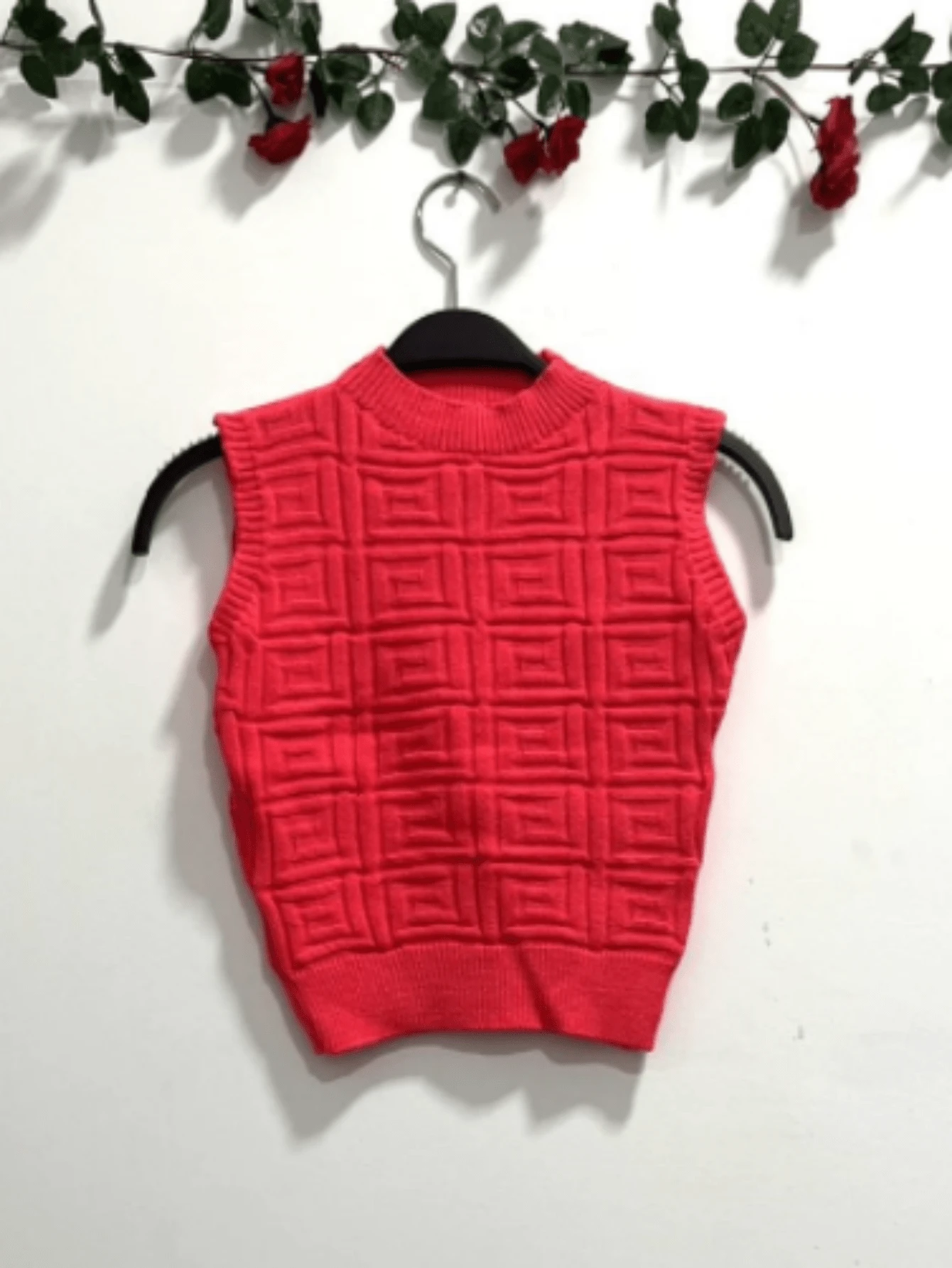 Women Knit Tops - 紅色 - 查看 1