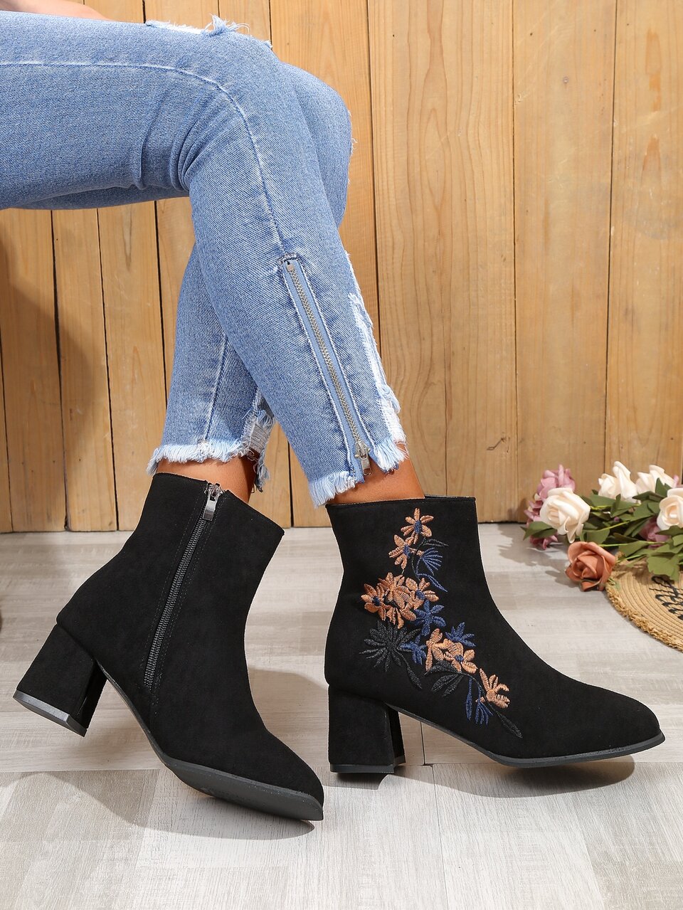Women's Black High Heel Boots Embroidered Chunky Heel Mid-calf Boots