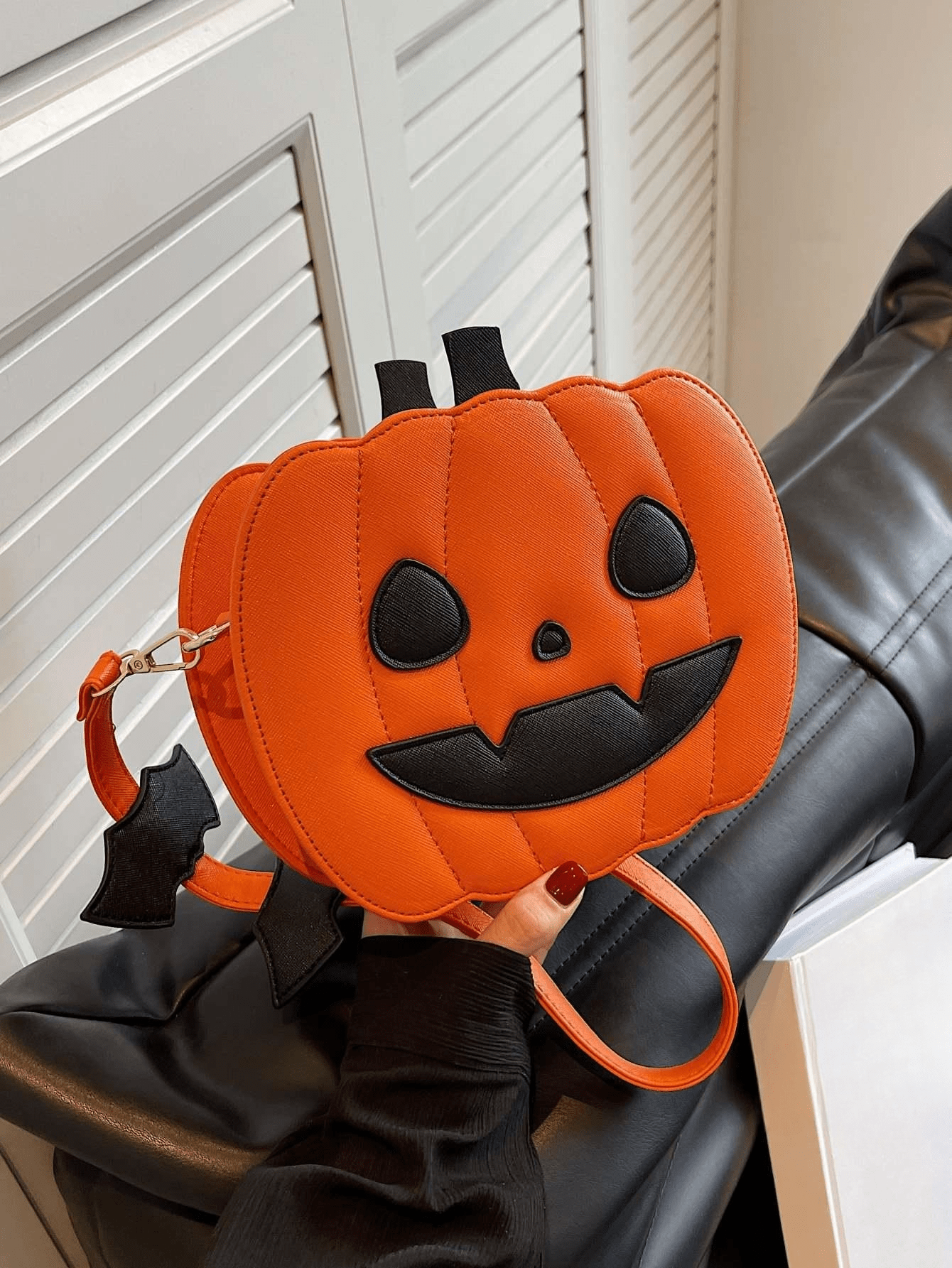 Pu Funny Pumpkin Halloween Creative Crossbody Bag pumpkin,pink