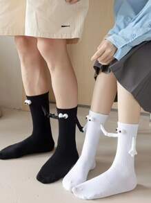 2pairs Couples' Magnetic Attraction Holding Hands Socks - Black and White - View 1