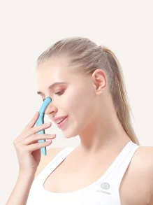 1入新鮮藍色滾輪蝸牛形狀的鼻子按摩器和鼻夾 - 淺藍色 - 查看 1