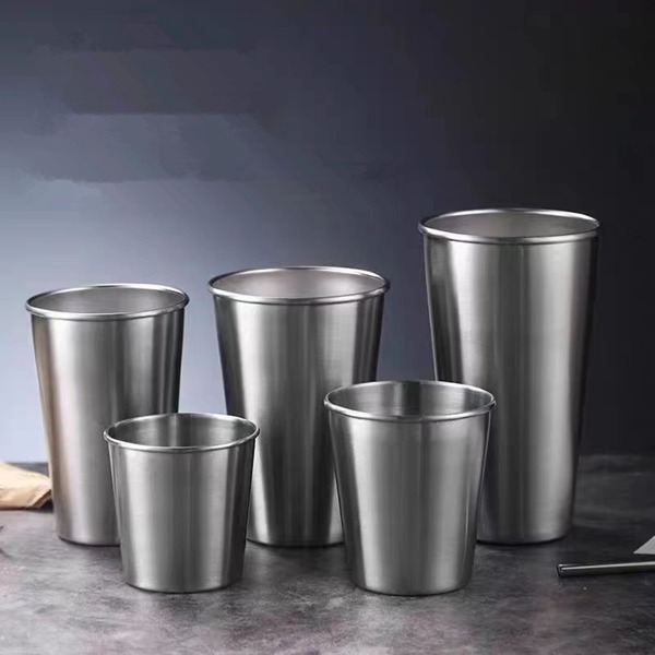 Um Conjunto De Copos De Bebida De Aço Inoxidável Prateado Disponível Em Múltiplas Capacidades, Adequados Para Bebidas Quentes Ou Frias, Perfeitos Para Chá, Café, Chá Com Leite Ou Água, Ideal Para Casa, Restaurante, Empresa Ou Cafeteria Escolar.