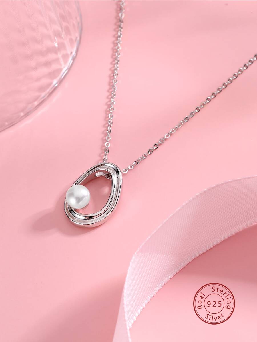 1條時尚優雅的s925純銀項鍊,適合女性日常佩戴