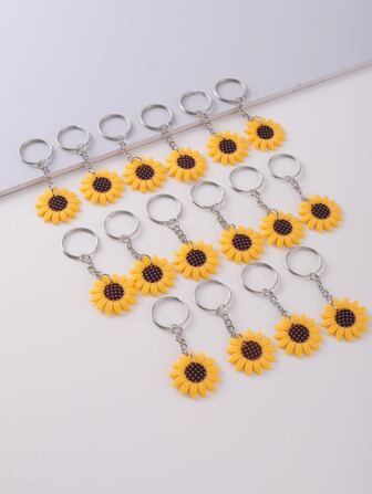 16pcs Sunflower/Daisy Shaped Keychains PVC Bag Hangers, Holiday Party Favors Car Accessories Bag Charm School Halloween Accessories Teachers Day Bag Charms Car Accessories Friend Sister Gift Ideas