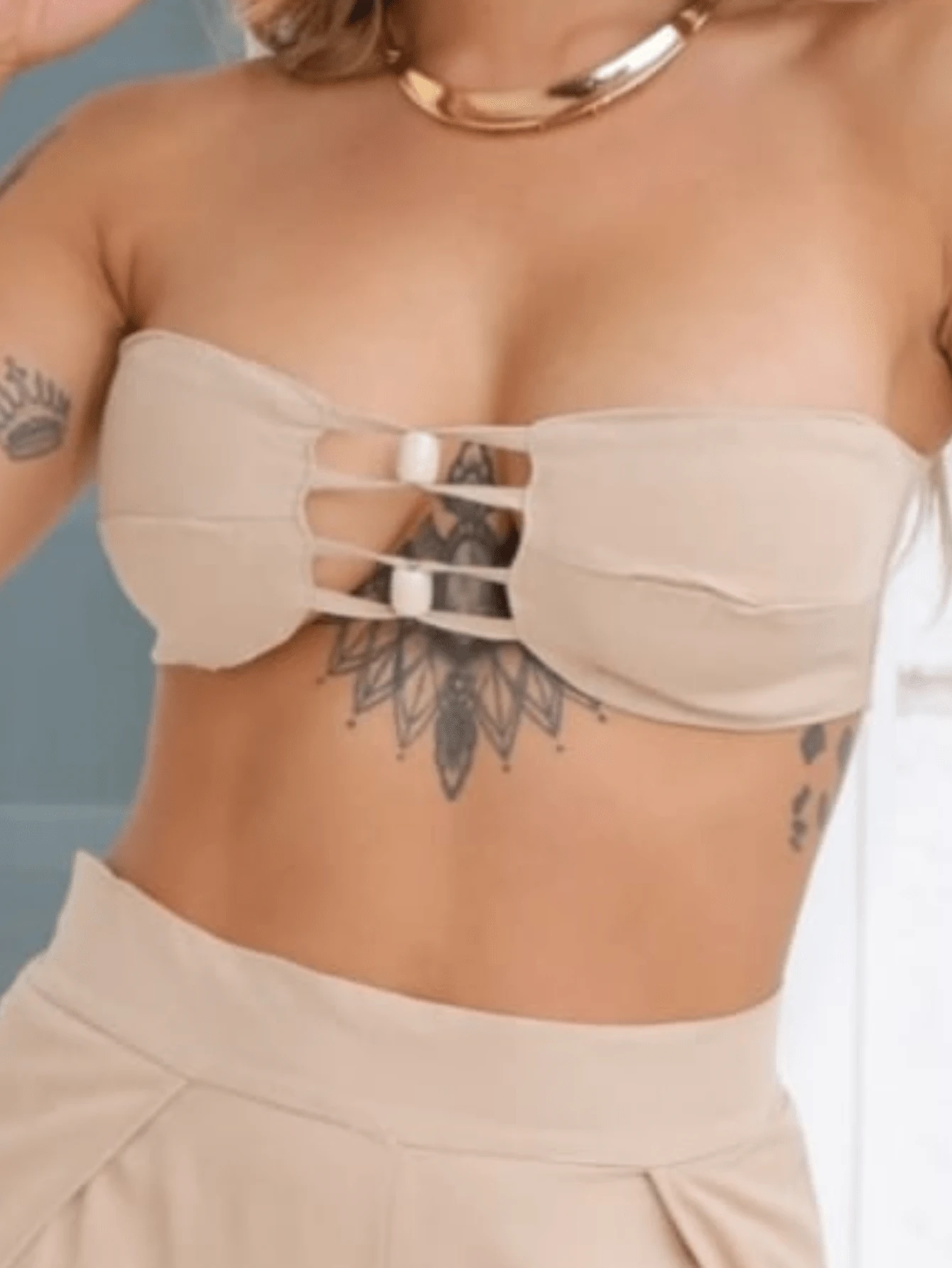 Women Tops - 米色 - 查看 1