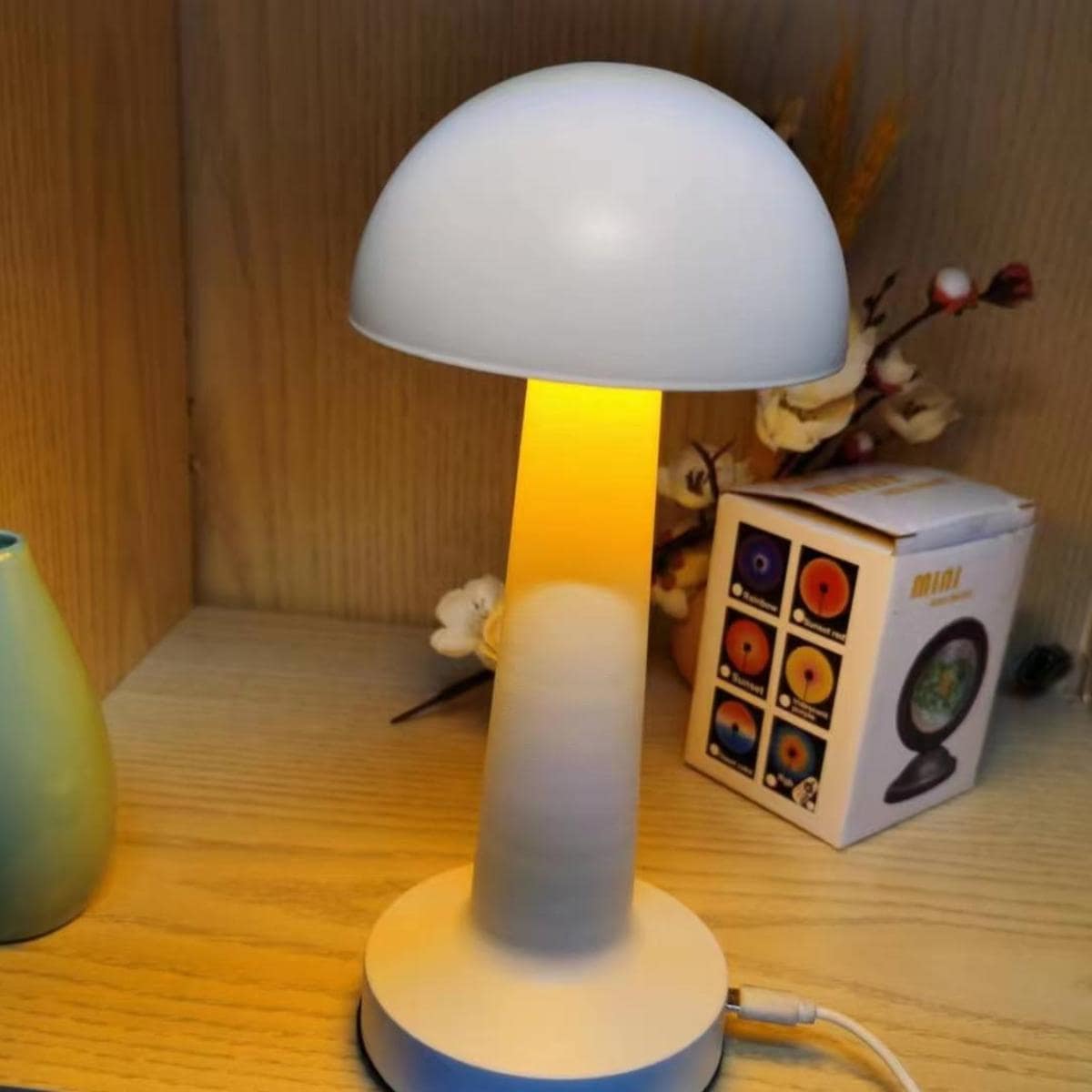 Lámpara De Escritorio Con Forma De Hongo Metálico Blanco Con Tres Modos