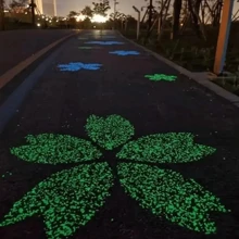 自發光沙子，夜光石頭，用於家庭花園、戶外道路、草坪、水族箱或混色裝飾配件，在黑暗中發出燦爛的光芒，營造出風景裝飾效果，石頭大小為3-5mm - 彩色 - 查看 8