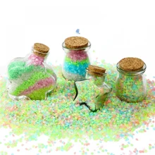 自發光沙子，夜光石頭，用於家庭花園、戶外道路、草坪、水族箱或混色裝飾配件，在黑暗中發出燦爛的光芒，營造出風景裝飾效果，石頭大小為3-5mm - 彩色 - 查看 1