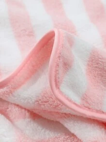 1pc Stripe Pattern Coral Fleece Soft Absorbent Bath Towel Pink - Pink - View 2